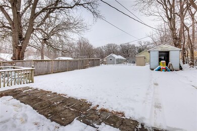 1617 33rd St, Des Moines, IA 50311 - photo 3