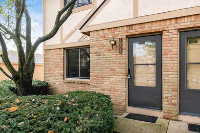 1961 Ramble Branch Dr unit 30, Columbus, OH 43220 - photo 3