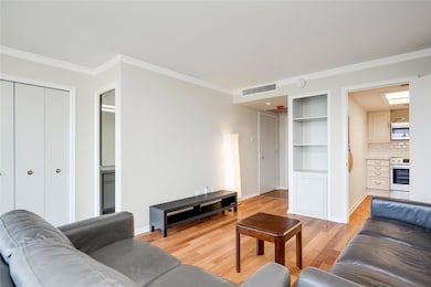 Westgate Tower unit 1506, Austin, TX 78701 - photo 5