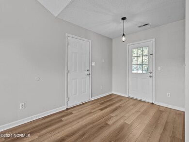 119 Settlers Cir, Jacksonville, NC 28546 - photo 7