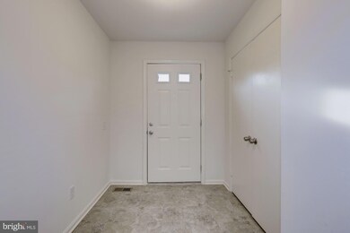 216 Finale Terrace, Silver Spring, MD 20901 - photo 3