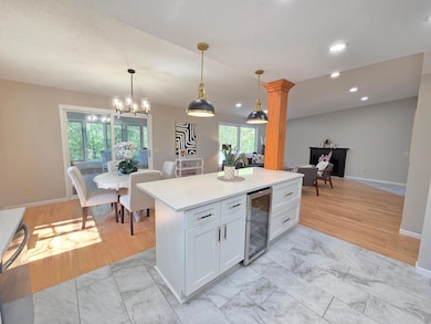 12209 Woodbine Rd, Hopkins, MN 55305 - photo 4