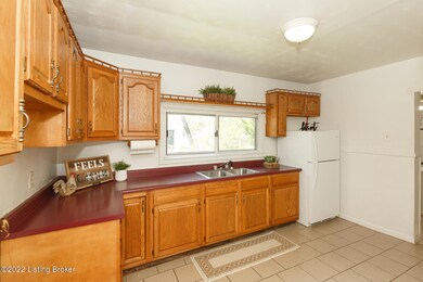 185 Church St, Lebanon Junction, KY 40150 - photo 6