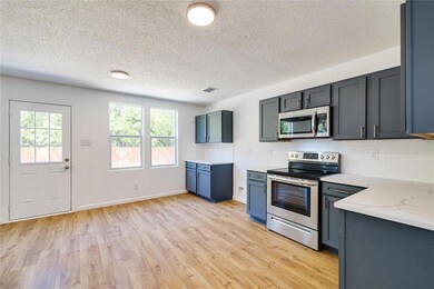 710 Cedar Bluff Dr, Wylie, TX 75098 - photo 2