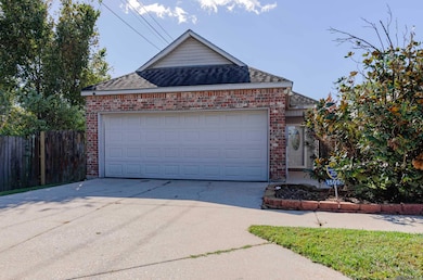 15090 Cranbrook Ct, Baton Rouge, LA 70819 - photo 2