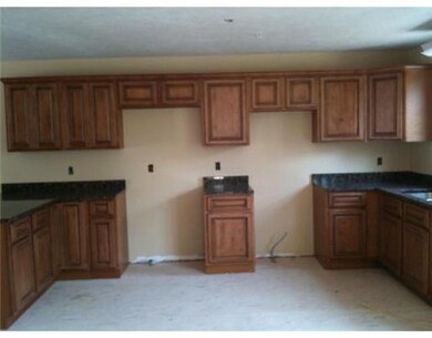 130 Beaver St unit 130, Milford, MA 01757 - photo 2