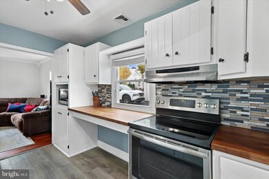 806 Pennsylvania Ave, Southampton, PA 18966 - photo 7