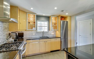 98 Maple Dr, Spring Lake, NJ 07762 - photo 6