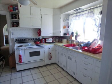 1626 N A St, Elwood, IN 46036 - photo 4