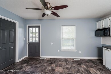 249 Drake Dr, Shepherdsville, KY 40165 - photo 7