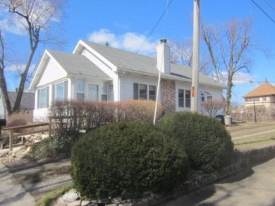 305 W 11th St, La Porte, IN 46350 - photo 3