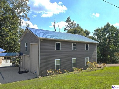 193 Meadowview Ln, Hardinsburg, KY 40143 - photo 4