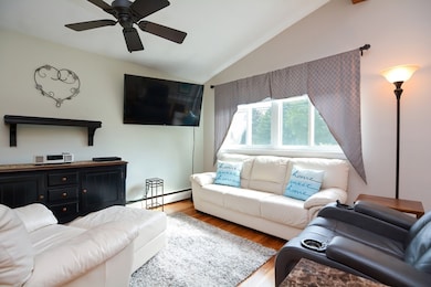 100 Lovering St, Medway, MA 02053 - photo 7