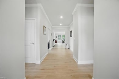 4315 Edgewater Ln, Suffolk, VA 23435 - photo 7