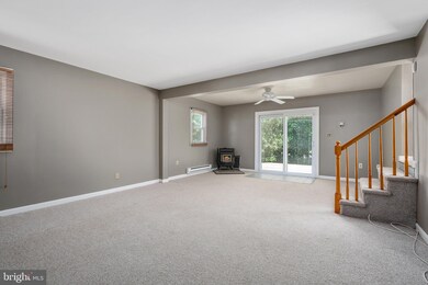 433 Sudbury Rd, Linthicum Heights, MD 21090 - photo 4