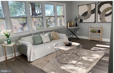 517 7th St NE unit 2, Washington, DC 20002 - photo 3