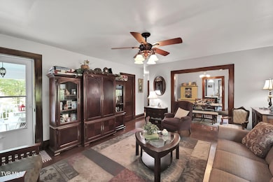 22-web-or-mls-1732-lee-hwy