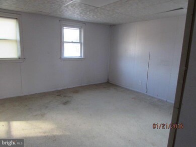 8436 Oakleigh Rd, Parkville, MD 21234 - photo 7