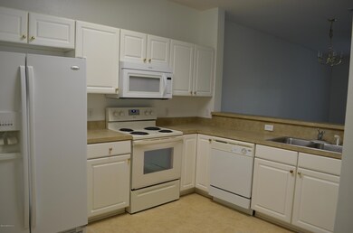 7856 Playpen Ct, Jacksonville, FL 32210 - photo 3