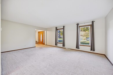 5587 E Danube Rd, Minneapolis, MN 55432 - photo 4