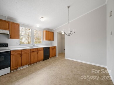 1246 Suncrest Ave, Statesville, NC 28677 - photo 6