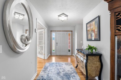 500 N Westview Dr, Columbus, IN 47201 - photo 5