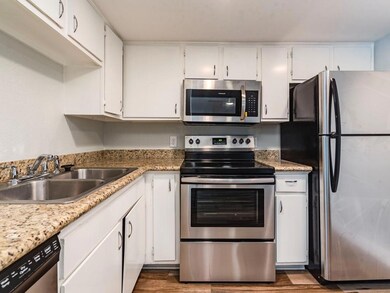 2124 Burton Dr unit 150, Austin, TX 78741 - photo 5