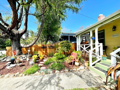 1427 NW Washington Blvd, Grants Pass, OR 97526 - photo 3