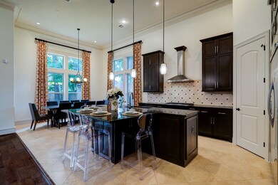 14019 Woodthorpe Ln, Houston, TX 77079 - photo 6