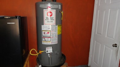 4130 Europa St, Houston, TX 77022 - photo 7