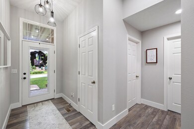 857 Rippling Creek Rd, Nixa, MO 65714 - photo 5