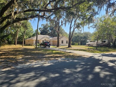 835 N Gardenview Terrace, Crystal River, FL 34429 - photo 5