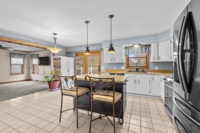 2050 Aspen Ln, Plover, WI 54467 - photo 7