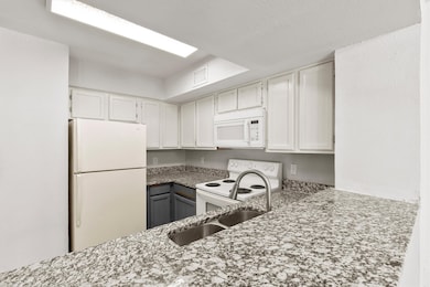 9807 Walnut St unit 202D, Dallas, TX 75243 - photo 6