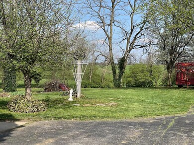 3339 Louisville Rd, Salvisa, KY 40372 - photo 4