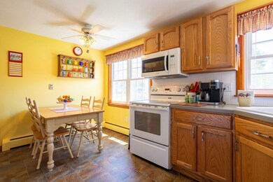 11 Huckleberry Ln, Hampton, NH 03842 - photo 6