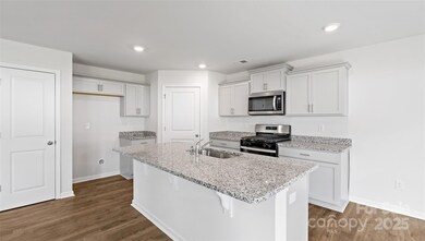 25 Caroline Valley Ln, Hendersonville, NC 28792 - photo 5