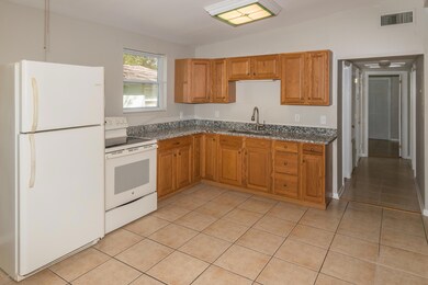 1175 Mohawk St, Jacksonville, FL 32205 - photo 6