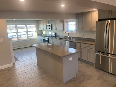 123 Mills Ave, Revere, MA 02151 - photo 3