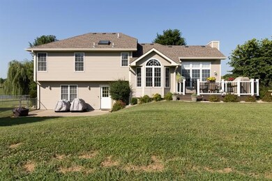 6637 SE Dakota Trail, Saint Joseph, MO 64507 - photo 4