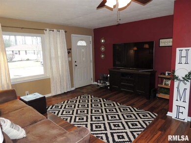 4524 25th Ave, Rock Island, IL 61201 - photo 2