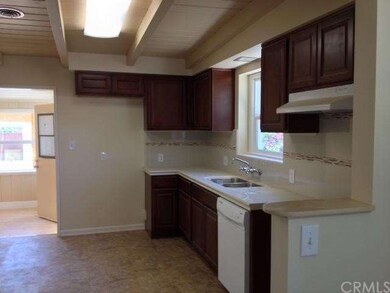 Brand new kitchen tiles, cabinets, dishwasher, counters and sing as well as floors.  All tastefully done!