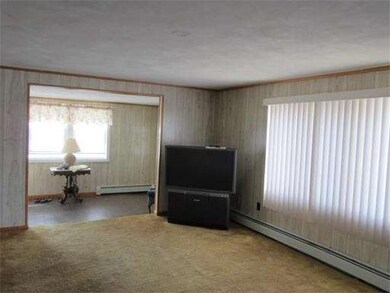 26 12th St W, Salisbury, MA 01952 - photo 5