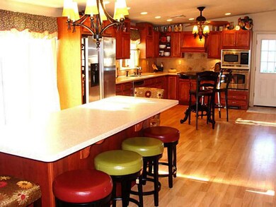 47 Henry Marsh Rd, Dudley, MA 01571 - photo 3