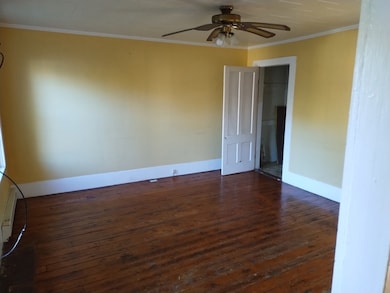 429 Main St unit 429, Hardwick, MA 01082 - photo 4