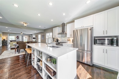 7214 Kenwell St, Dallas, TX 75209 - photo 2