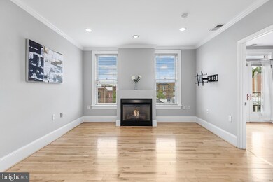 20 Logan Cir NW unit 3-2, Washington, DC 20005 - photo 2