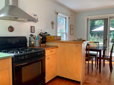 90 Draper Rd, Hartland, VT 05048 - photo 6