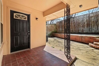 2817 Summit View Dr, Bedford, TX 76021 - photo 2