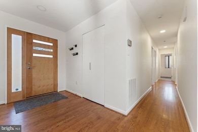 2119 Owls Cove Ln, Reston, VA 20191 - photo 7